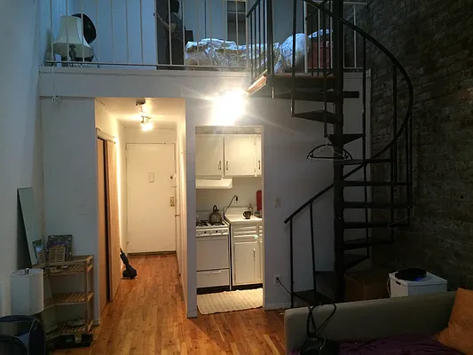 Rented by Village Living Realty | media 10