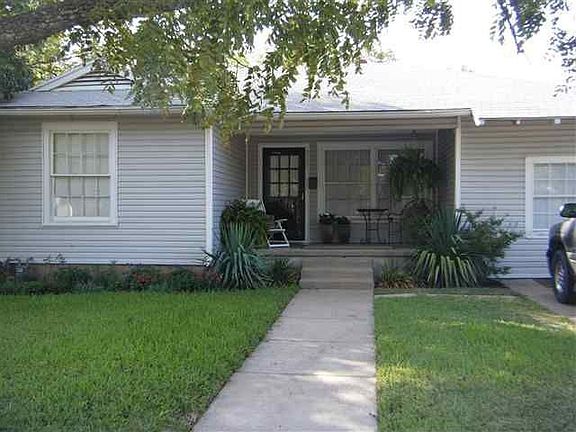 2nd image of 3137 McKenzie Ave