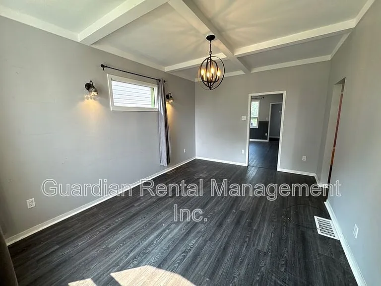 839 Minnesota St — Photo 3