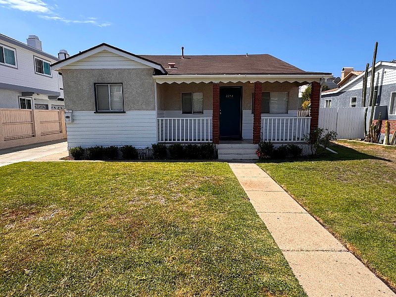 1st image of 2212 Ruhland Ave