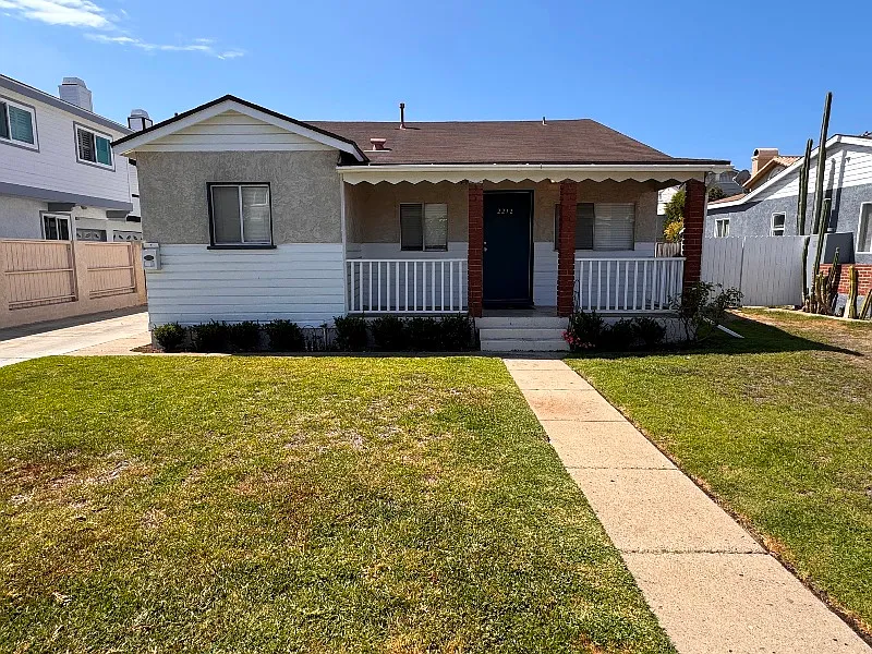 2212 Ruhland Ave #FRONT