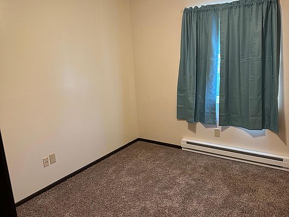 4th image of 363 Leisure Dr APT 4