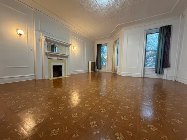519 West 162nd Street image 1 of 8