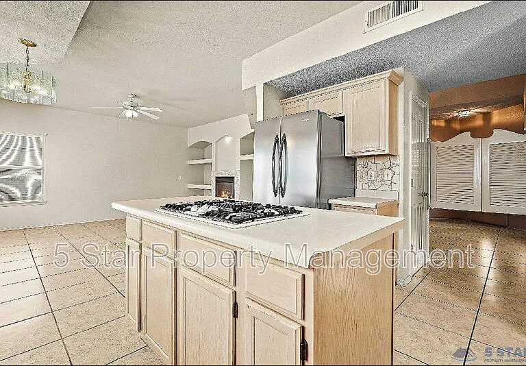 1315 Olga Mapula Dr — Photo 15