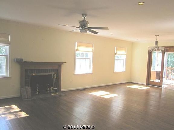 2nd image of 342 N Kensington St