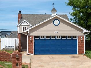 2529 Lynn Ln, Oklahoma City, OK 73120