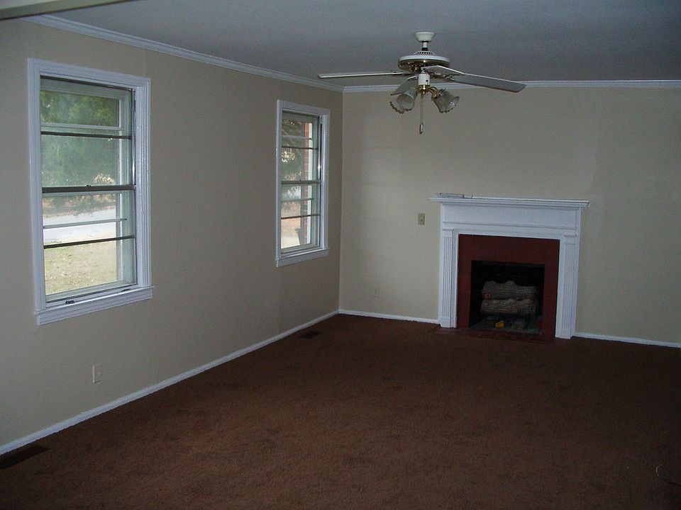 2nd image of 30 Circlewood