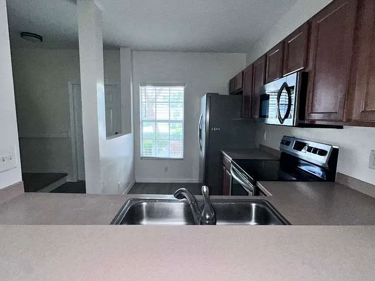8239 Pacific Beach Dr — Photo 8