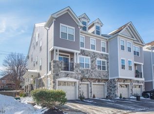 92 George Russell Way #355, Clifton, NJ 07013