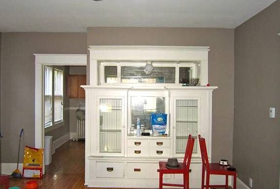 Lower unit dining room
