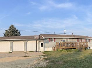 2880 210th St, Lawler, IA 52154