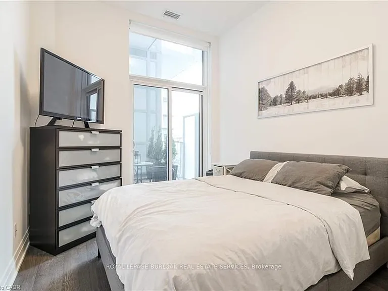 55 Speers Rd #104 — Photo 15