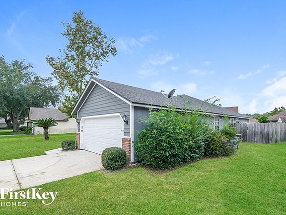 2nd image of 8440 Gatepost Ct