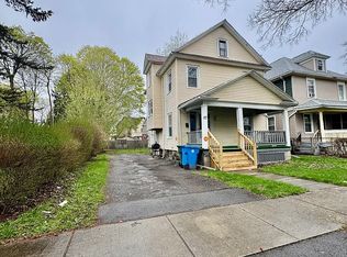 27 Shafer St, Rochester, NY 14609
