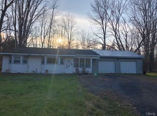 8813 Clark Rd, Canastota, NY 13032