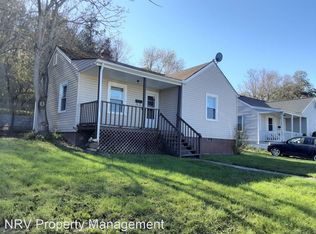 301 Clement St, Radford, VA 24141