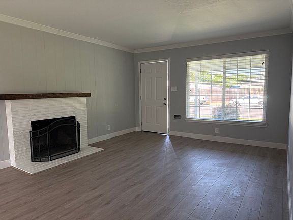 2nd image of 10308 Rinda Dr