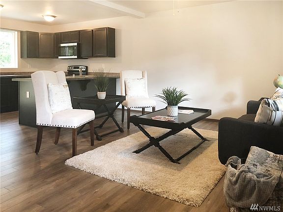 3rd image of 25717 59th Avenue Ct E