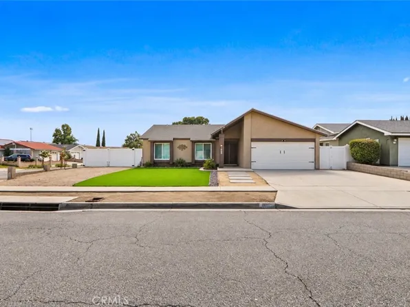 1305 Turquoise Dr, Corona, CA 92882