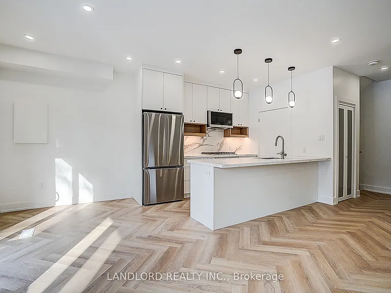 1146 Broadview Ave #4 — Photo 20