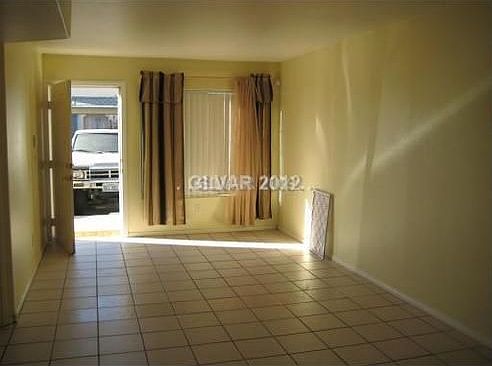 5th image of 2111 Sleepy Ct