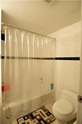 Rented by Veracity NYC LLC | media 32