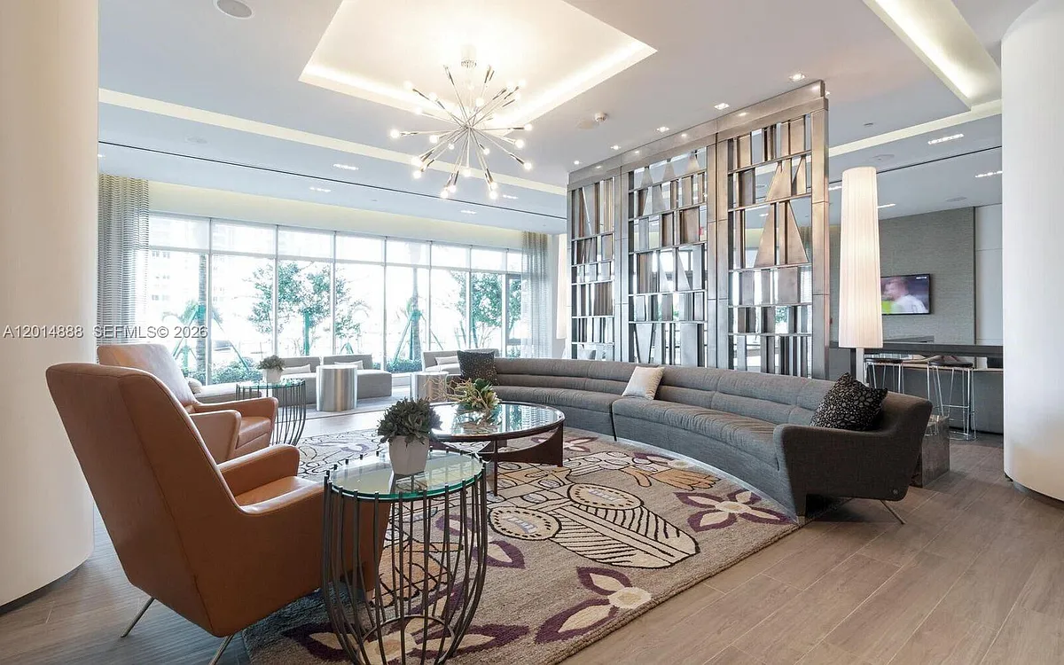 Building Photo - 17111 Biscayne Blvd #Penthouse 2