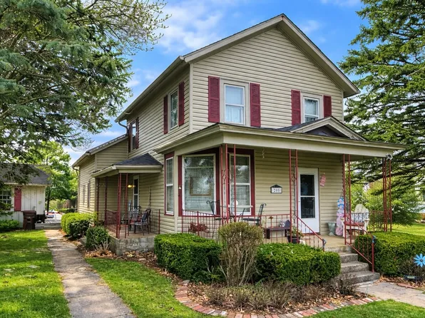205 N Illini St, Shabbona, IL 60550
