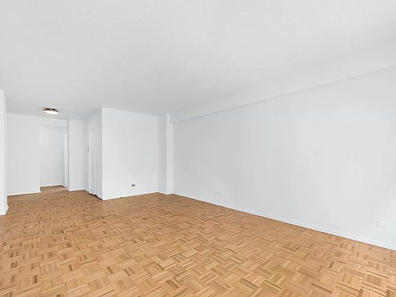 4th image of 520 E 81st St APT 4J
