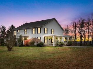 425 Dominick Cir, Summersville, WV 26651