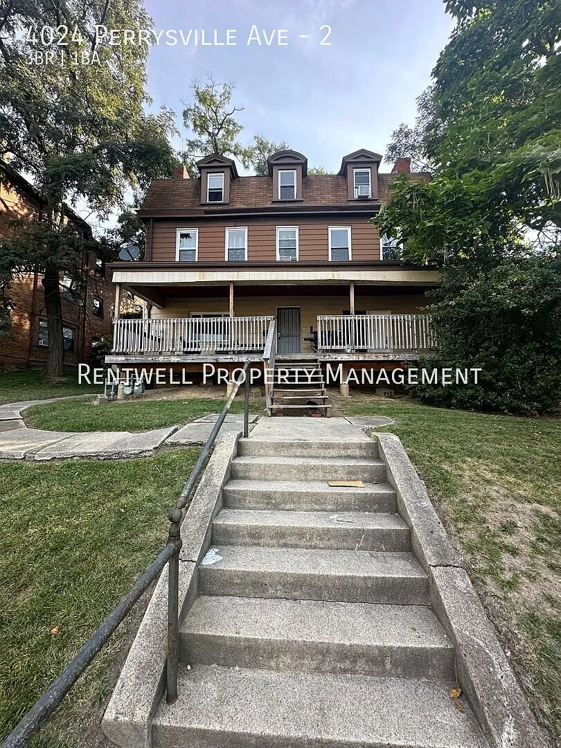 Updated 1st-Floor 3-Bedroom Apartment in Pittsburgh! — Photo 2