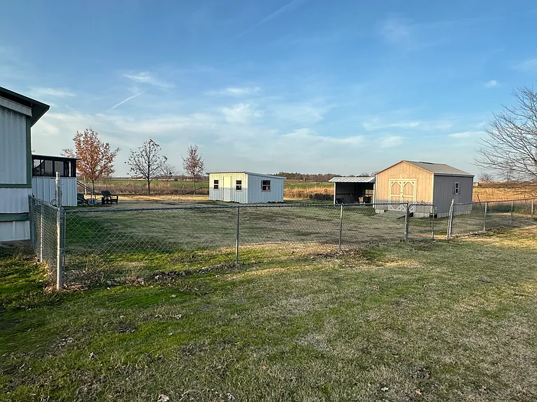 149 County Road 2630 — Photo 2