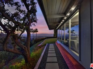 3641 Glenridge Dr, Sherman Oaks, CA 91423