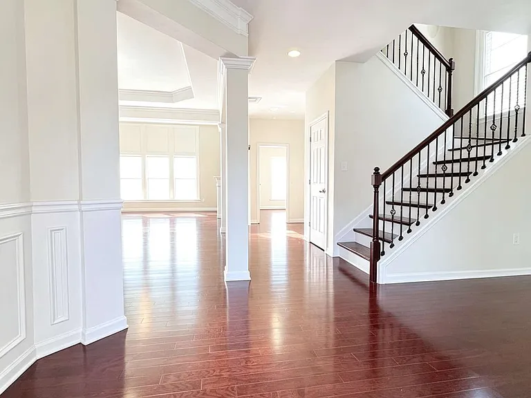2440 Northmont Pkwy — Photo 7