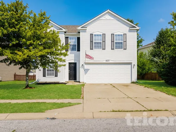 8432 Centenary Dr, Camby, IN 46113