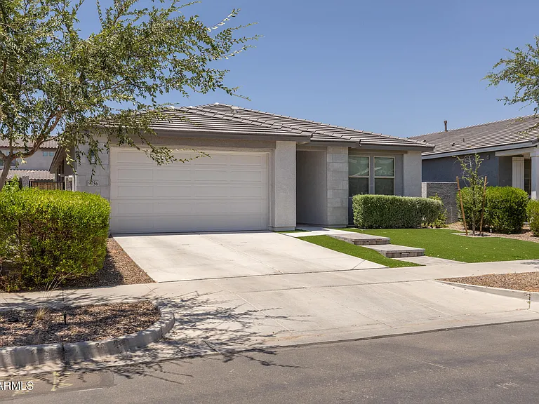 9756 E Seismic Ave — Photo 2