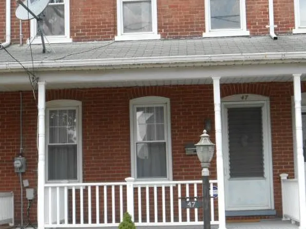 47 E Evergreen St, Nazareth, PA 18064