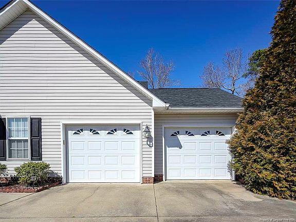 4th image of 5516 Hall Glen Dr