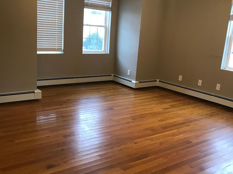 2nd image of 3A Coral St #3A