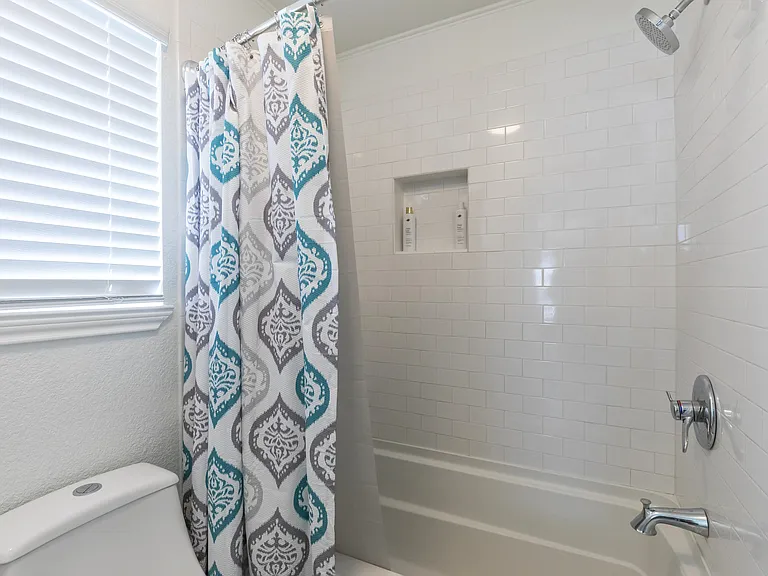 8073 Bonnie Cir — Photo 19