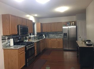 37 Heather Ln, Suffield, CT 06078