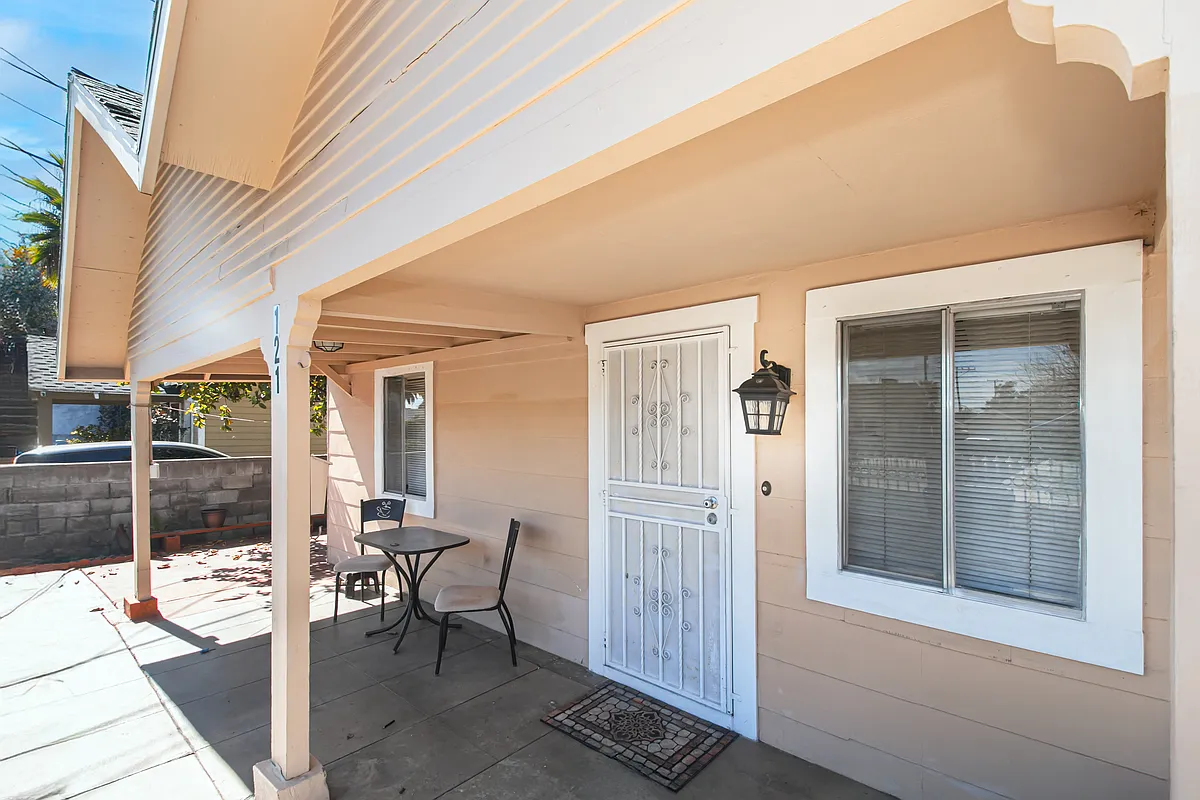 Front Entrance - 121 S Lotus Ave