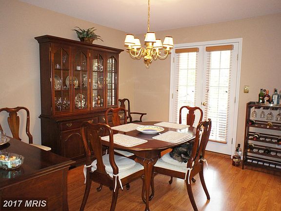 5th image of 7755 Black Horse Ct