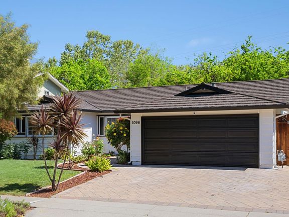 4th image of 1096 Del Cambre Dr