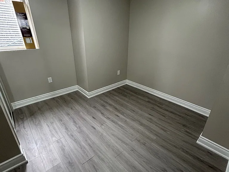 1295 Rose Way W — Photo 12