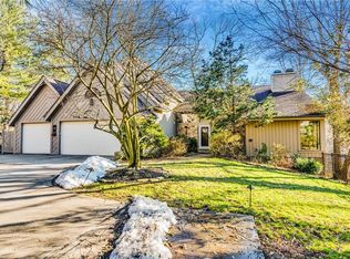 410 Jamesborough Dr, Pittsburgh, PA
