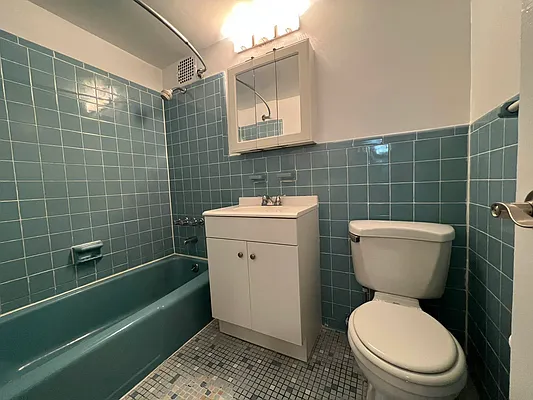 Rented by Living New York | media 13