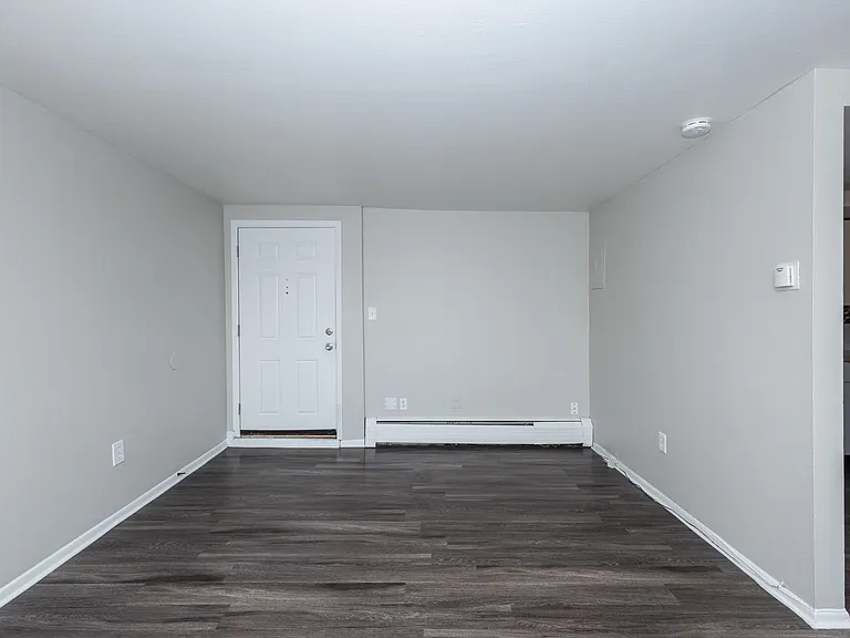 Dexter Street Apartments — Photo 46
