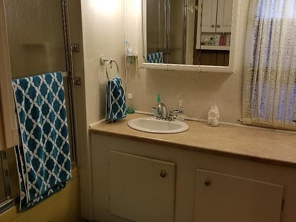 5th image of 27033 Iowa Cir