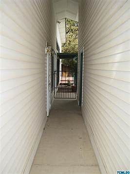 4th image of 1116 E Howard Ct